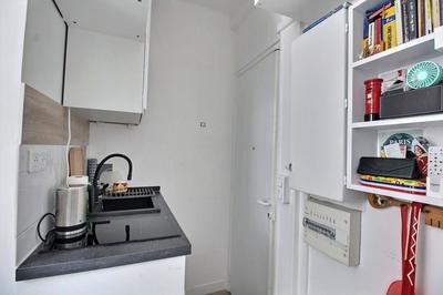 Studio - 9 m² - 1 pièce