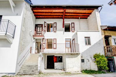 Maison - 136 m² - 5 pièces