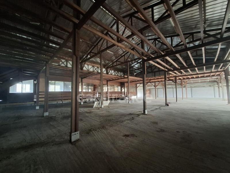 Bureau - 1 000 m² - 9 pièces