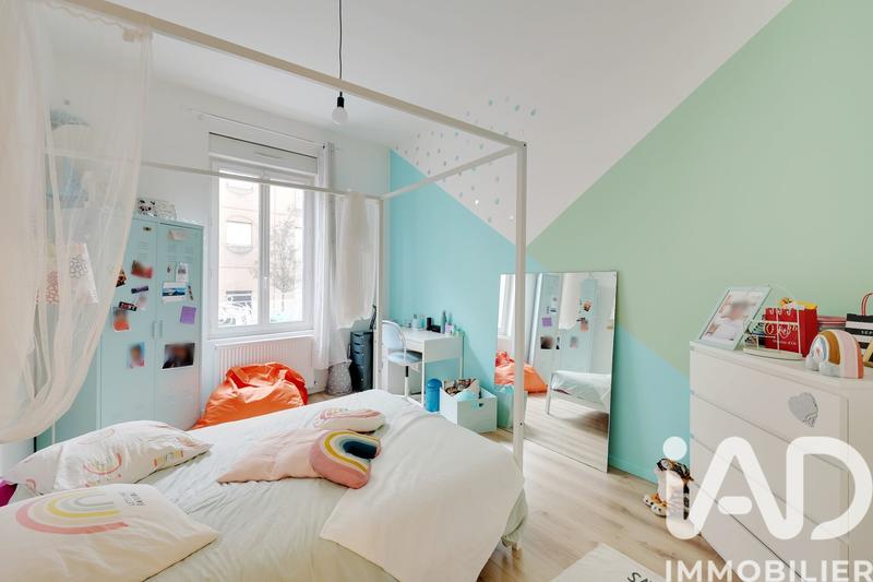 Loft - 148 m² - 5 pièces