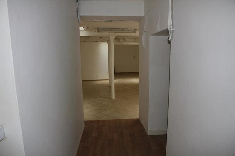 Divers - 131 m² - 4 pièces