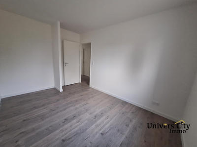 Maison - 117 m² - 6 pièces