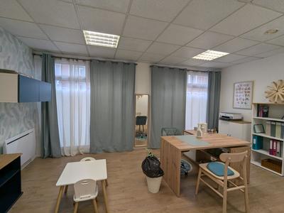 Local commercial - 105 m² - 5 pièces