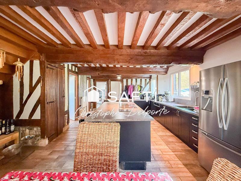 Maison - 213 m² - 12 pièces