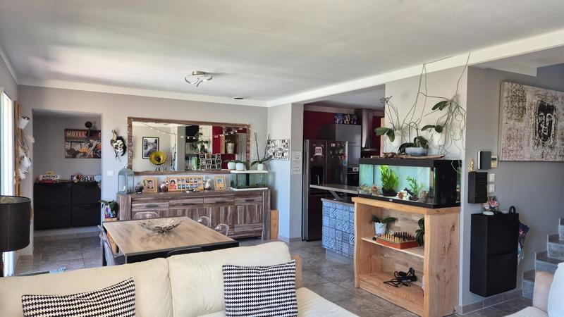 Maison - 114 m² - 5 pièces