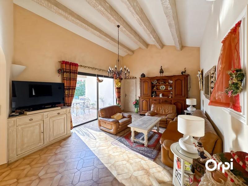 Maison - 280 m² - 9 pièces