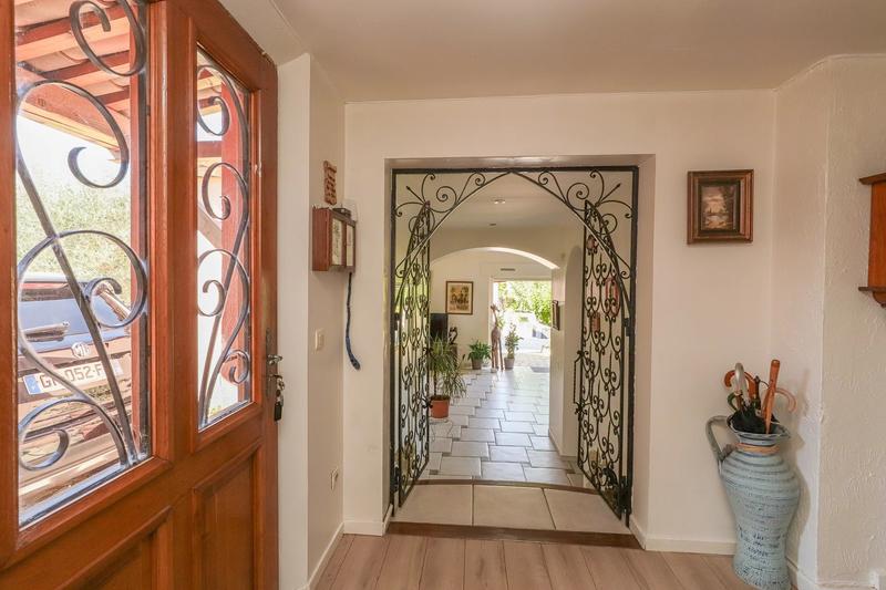 Villa - 137 m² - 5 pièces