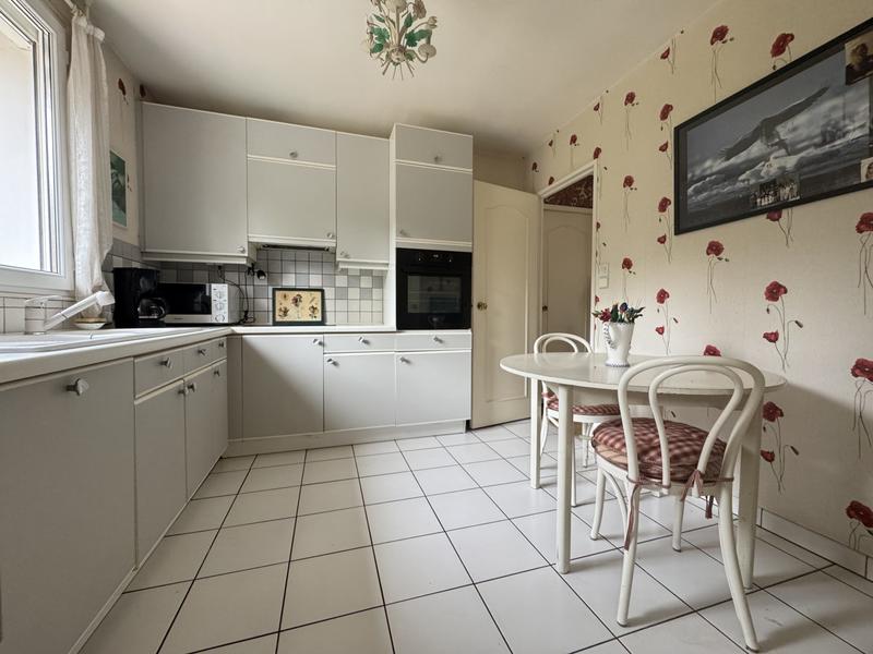 Maison - 95 m² - 5 pièces