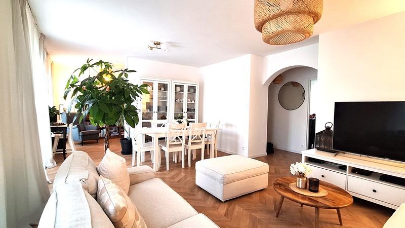 Appartement - 97 m² - 4 pièces