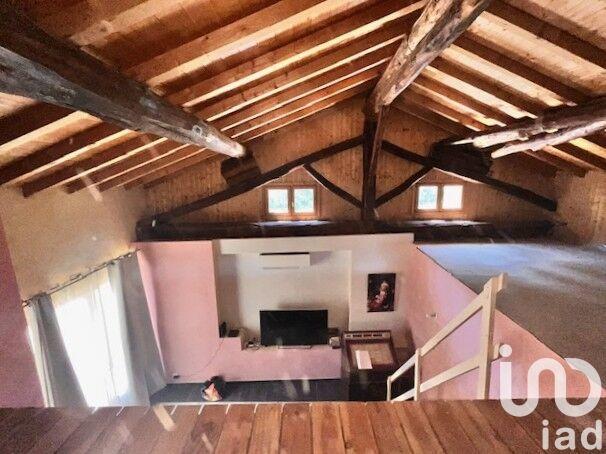 Maison - 96 m² - 2 pièces