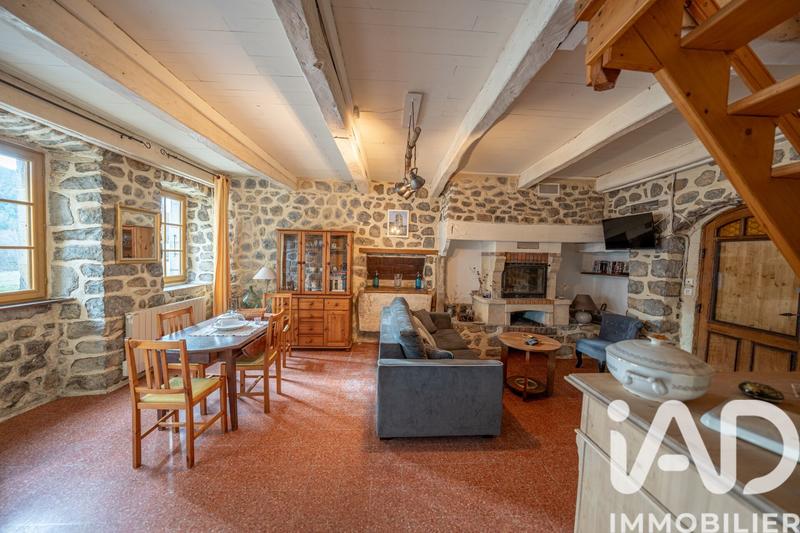 Maison de village - 97 m² - 4 pièces