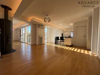 Immeuble - 173 m² - 7 pièces