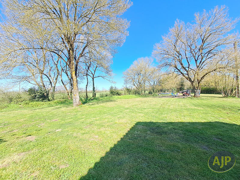 Maison - 207 m² - 6 pièces