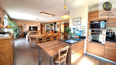 Villa - 149 m² - 6 pièces