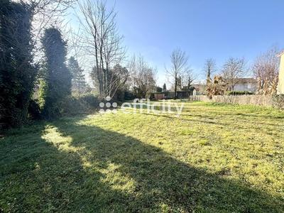 Terrain - 771 m²