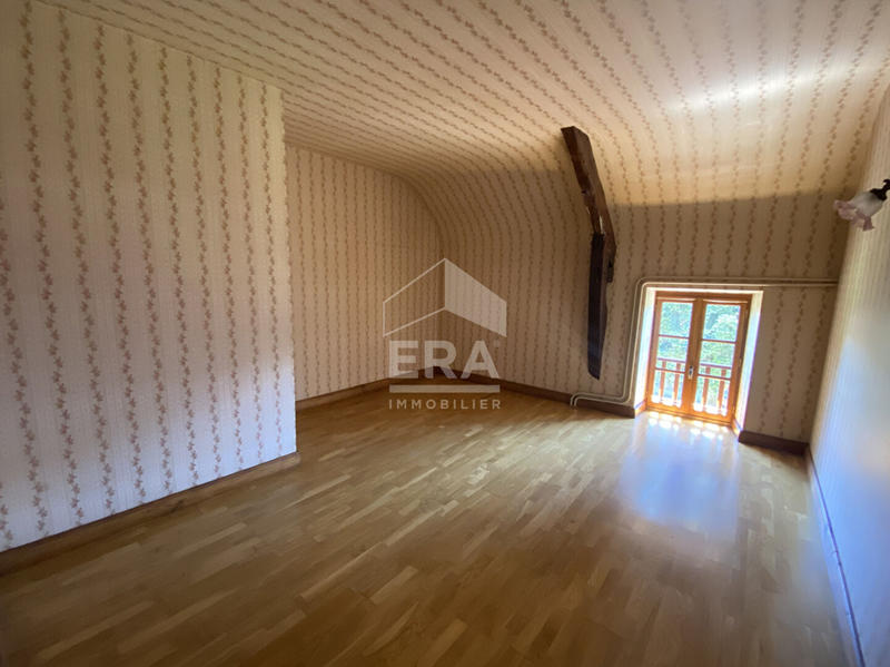 Maison - 128 m² - 4 pièces