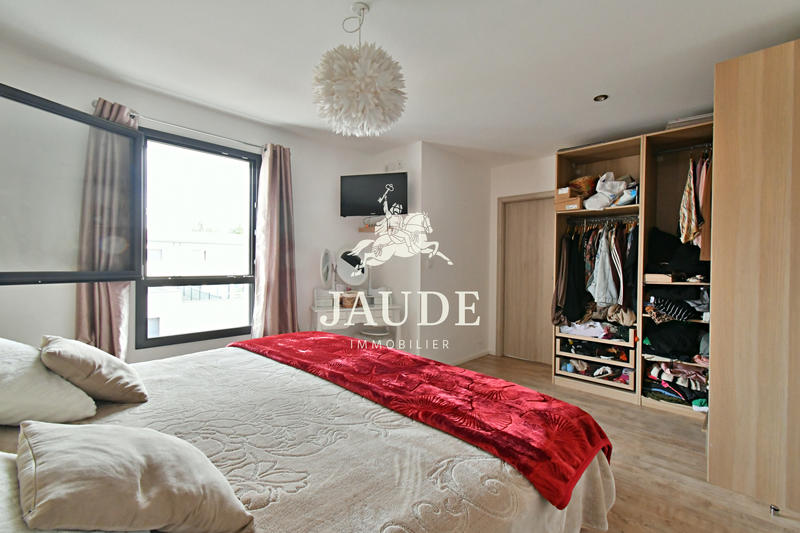 Maison - 121 m² - 5 pièces