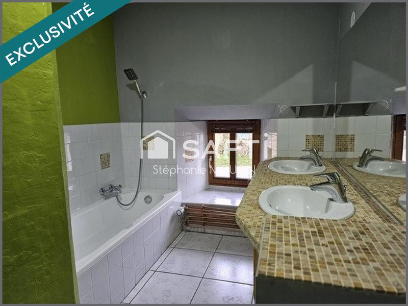 Maison - 162 m² - 8 pièces