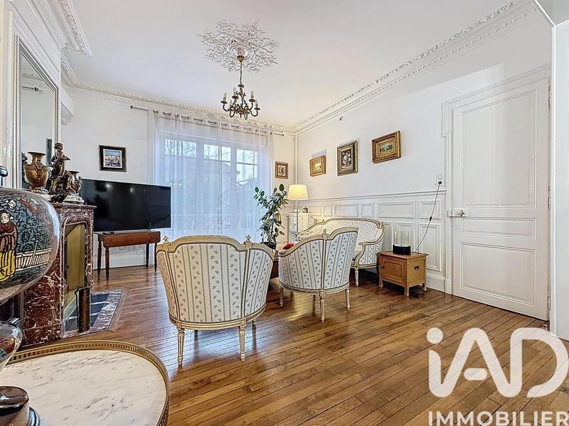 Maison de ville - 265 m² - 12 pièces