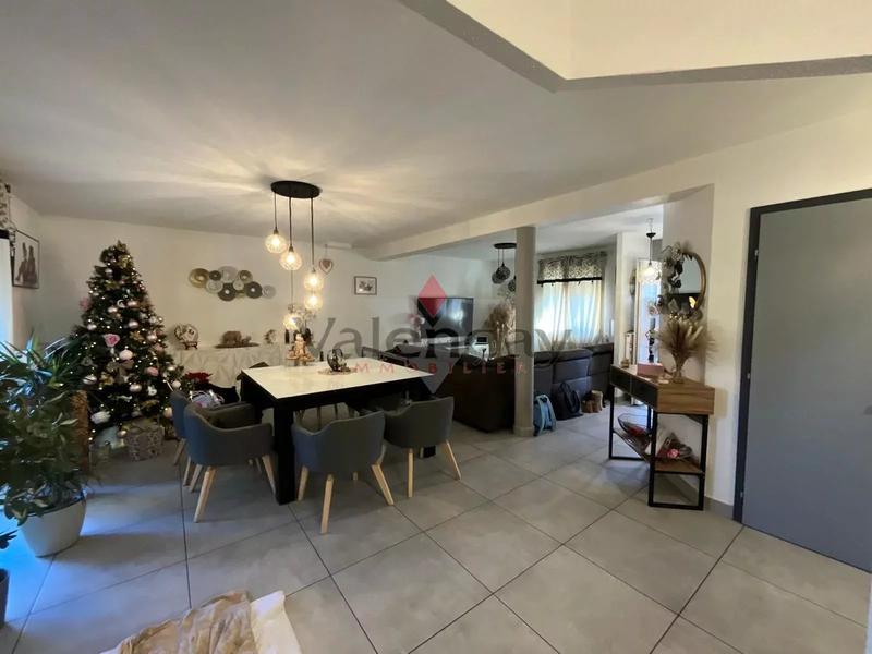 Maison - 116 m² - 5 pièces