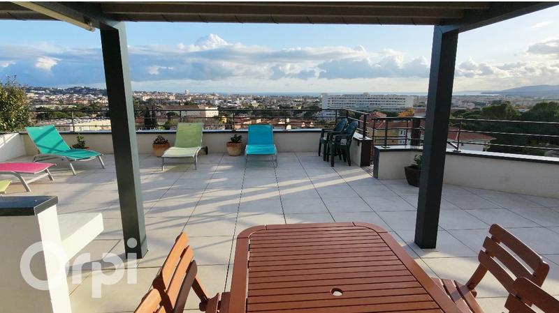 Appartement - 113 m² - 4 pièces