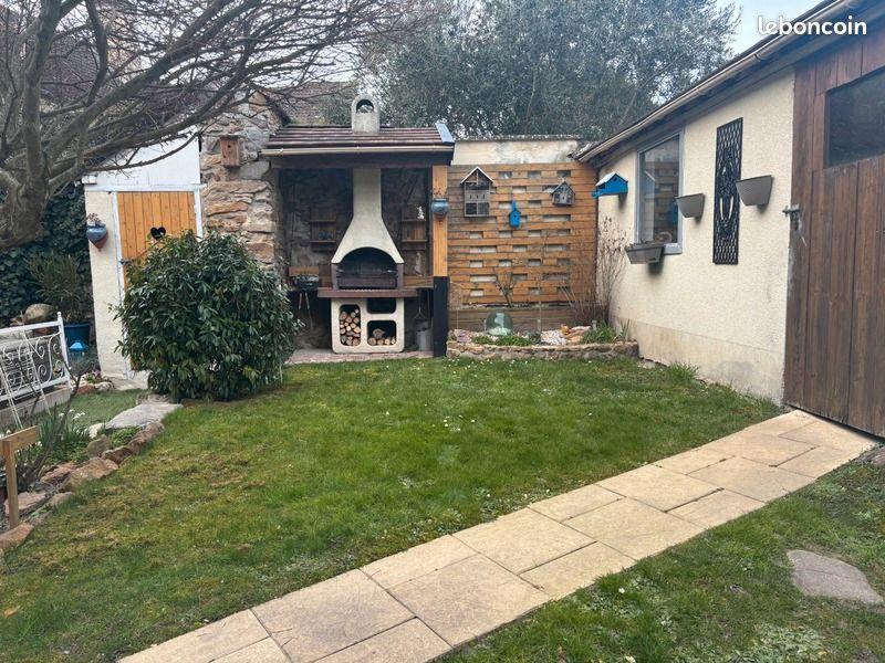 Maison de village - 176 m² - 7 pièces