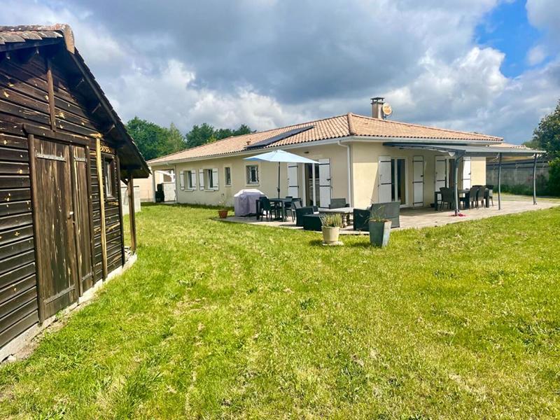 Maison - 160 m² - 6 pièces