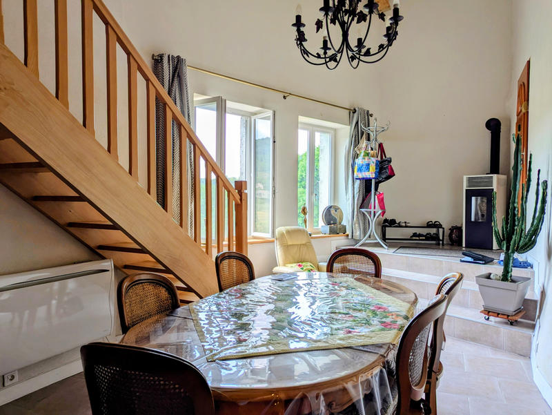 Maison - 120 m² - 4 pièces