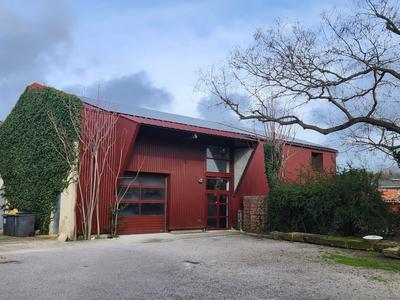 Local commercial - 380 m² - 8 pièces