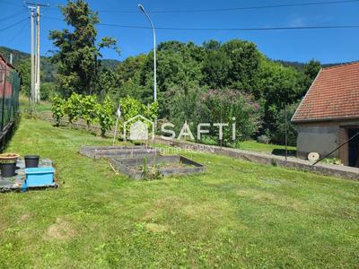 Maison - 172 m² - 8 pièces