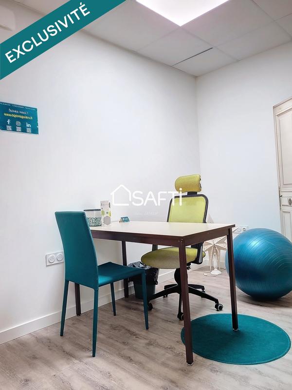 Local commercial - 90 m² - 6 pièces