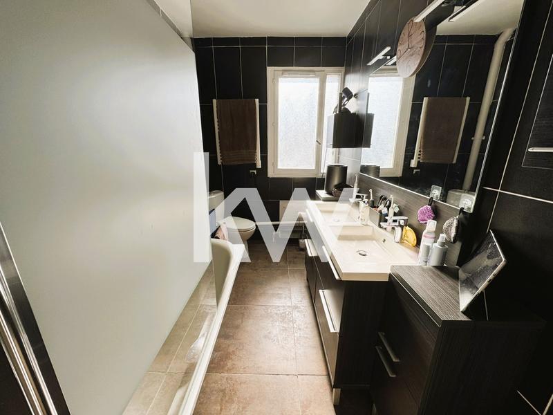 Maison - 112 m² - 5 pièces