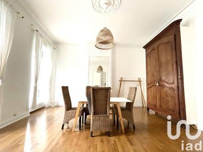 Appartement - 180 m² - 7 pièces