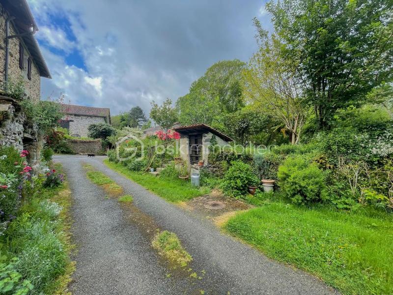 Maison en pierre - 133 m² - 5 pièces