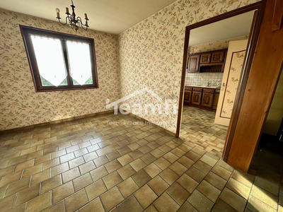 Maison - 111 m² - 5 pièces