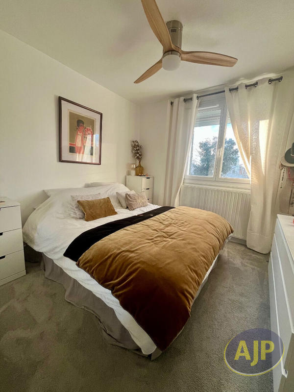 Appartement - 87 m² - 4 pièces