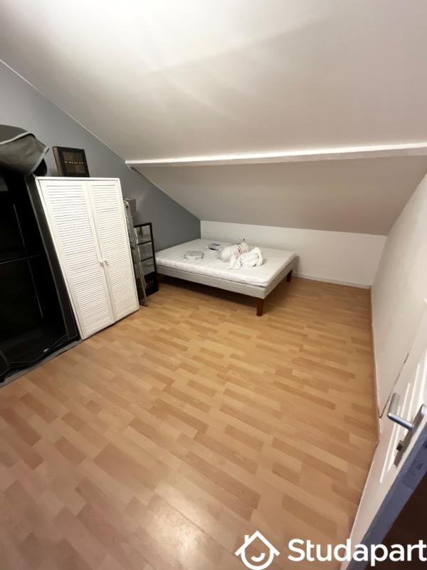 Chambre - 14 m² - 1 pièce