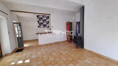 Mas - 60 m² - 6 pièces