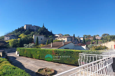 Maison - 190 m² - 9 pièces