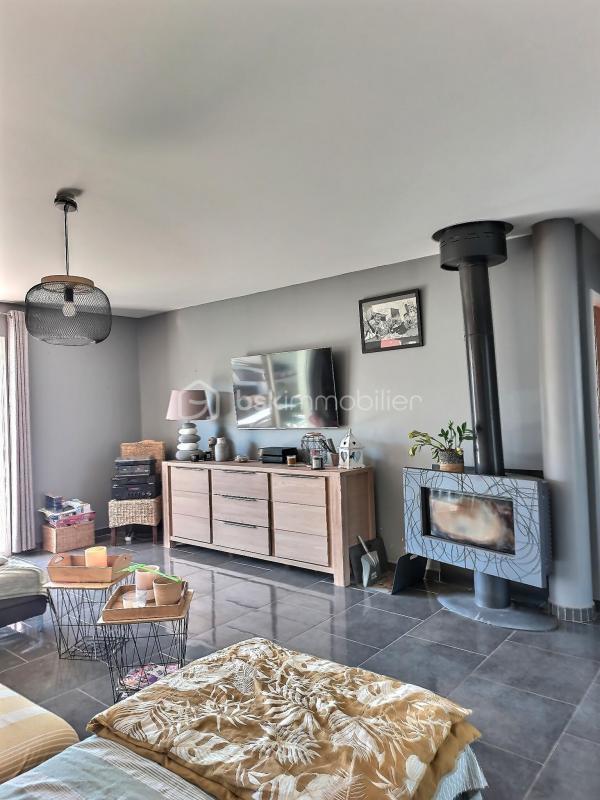 Maison traditionnelle - 163 m² - 5 pièces