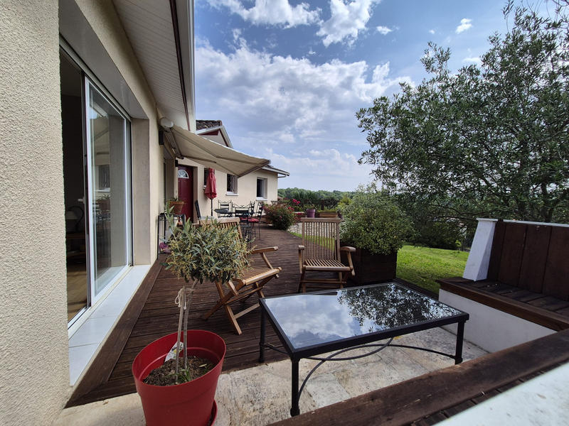 Maison - 170 m² - 7 pièces