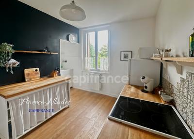 Appartement - 87 m² - 3 pièces