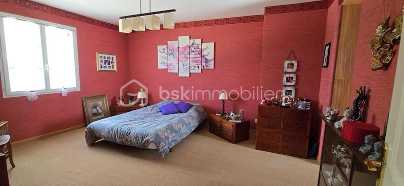 Maison - 140 m² - 6 pièces