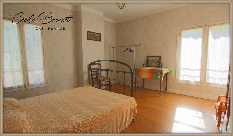 Maison - 165 m² - 6 pièces