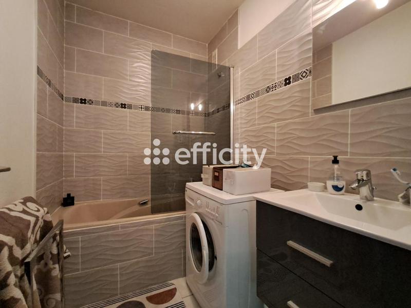 Appartement - 47 m² - 2 pièces