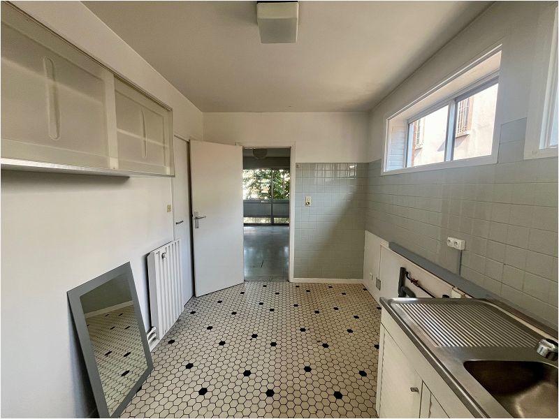 Appartement - 120 m² - 5 pièces