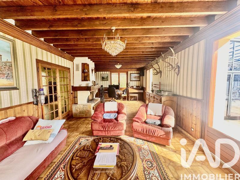 Maison - 286 m² - 9 pièces
