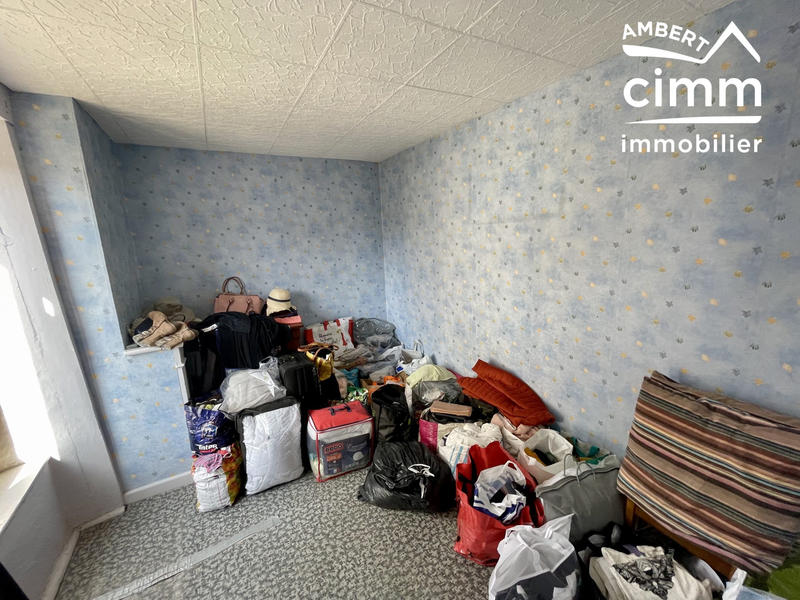 Maison - 95 m² - 6 pièces