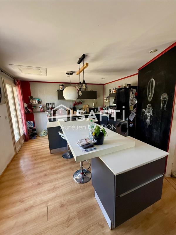 Maison - 145 m² - 5 pièces