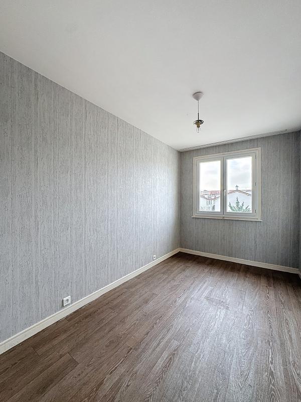 Appartement - 71 m² - 4 pièces